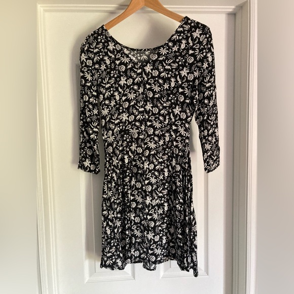 Gap fit and flare mini dress, size 4 - Picture 5 of 12